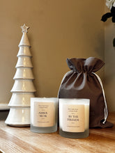 Load image into Gallery viewer, Amber Musk Scented Candle