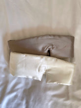 Load image into Gallery viewer, Silk Pillow Eye Mask