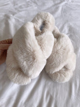 Load image into Gallery viewer, Cream Faux Fur Cross Slide Slippers