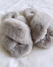 Load image into Gallery viewer, Grey Faux Fur Cross Slide Slippers