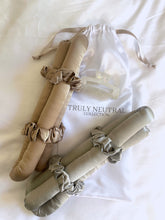 Load image into Gallery viewer, Silk Heatless Curler