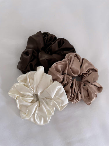 Large Silk Scrunchie - Truly Neutral Collection 